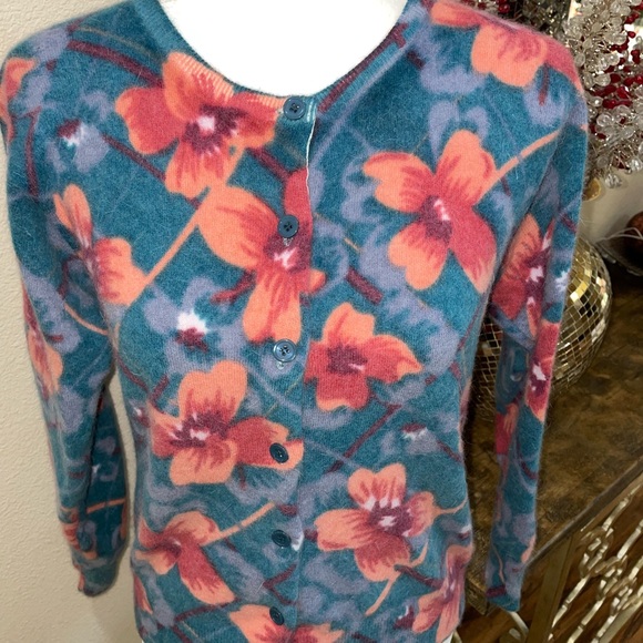 Suchada flowery Angora and Lana sweater - Picture 8 of 15
